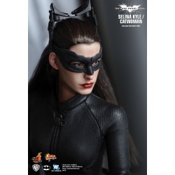 Hot Toys MMS188 Batman The Dark Knight Rises Catwoman ( Anne Hathaway ) 12" 28cm Collectible Figurine - Hot Toys