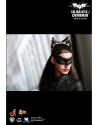 Hot Toys MMS188 Batman The Dark Knight Rises Catwoman ( Anne Hathaway ) 12" 28cm Collectible Figurine - Hot Toys