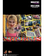 Hot Toys MMS566 Birds of Prey Harley Quinn Margot Robbie Caution Tape Jacket Version 1/6 Collectible Figurine 29cm