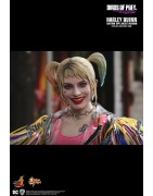 Hot Toys MMS566 Birds of Prey Harley Quinn Margot Robbie Caution Tape Jacket Version 1/6 Collectible Figurine 29cm