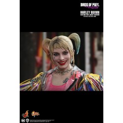 Hot Toys MMS566 Birds of Prey Harley Quinn Margot Robbie Caution Tape Jacket Version 1/6 Collectible Figurine 29cm