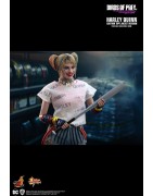 Hot Toys MMS566 Birds of Prey Harley Quinn Margot Robbie Caution Tape Jacket Version 1/6 Collectible Figurine 29cm