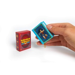 DC Comics: Wonder Woman (Tiny Book): Wisdom Through the Ages Relié – 29 septembre 2020