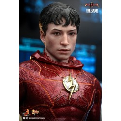 Hot Toys MMS713 The Flash Collectible Action Figurine 1/6 The Flash 30cm