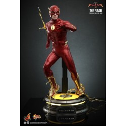Hot Toys MMS713 The Flash Collectible Action Figurine 1/6 The Flash 30cm
