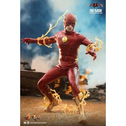 Hot Toys MMS713 The Flash Collectible Action Figurine 1/6 The Flash 30cm